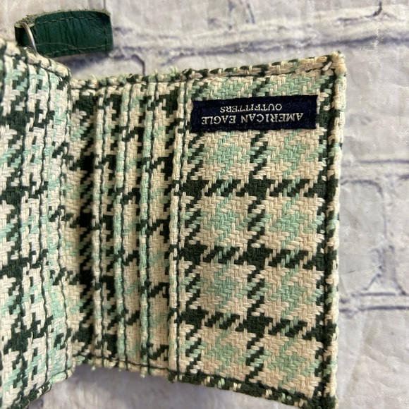 AMERICAN EAGLE OUTFITTERS Y2K GREEN/BEIGE PLAID WOOL WALLET - Picture 8 of 9
